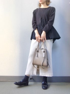 「ぺプラムトップス」｜「アイテム（トレンチコート）」を使った、すぎこさん（レディース・157cm）の春コーディネート