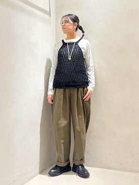 「JOURNAL STANDARD LUXE（ジャーナルスタンダード　ラックス）のバフワッシャー イージーパンツ（その他パンツ、グリーン系）」を使った、Y.Kさん（レディース・163cm）の冬コーディネート