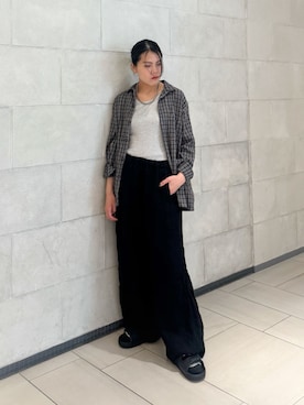 「JOURNAL STANDARD LUXE（ジャーナルスタンダード　ラックス）の【HTS】COTTON CHECK ONE-UP COLLAR SHIRT（シャツ/ブラウス、グレー系）」を使った、Y.Kさん（レディース・163cm）の春コーディネート