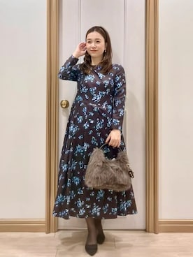 「アイテム（イヤリング）」を使った、TOCCA Officialさん（レディース・154cm）の秋コーディネート