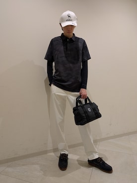 「adabat（アダバット）の【ADABAT NAVY】吸水速乾/UVカット リンクスジャガード半袖ポロシャツ（ポロシャツ、グレー系）」を使った、シンさん（メンズ・176cm）の夏コーディネート
