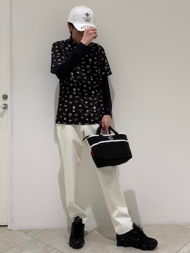 「adabat（アダバット）の【ADABAT NAVY】シャダンモノグラムプリント半袖ポロシャツ（ポロシャツ、ブルー系）」を使った、シンさん（メンズ・176cm）の夏コーディネート