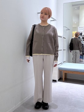 「GLOBAL WORK（グローバルワーク）のアイテム（その他パンツ）」を使った、みずほさん（レディース・154cm）の秋コーディネート