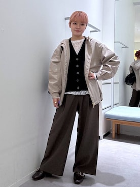 「GLOBAL WORK（グローバルワーク）のアイテム（マウンテンパーカー）」を使った、みずほさん（レディース・154cm）の秋コーディネート