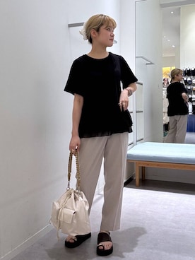 「GLOBAL WORK（グローバルワーク）のウツクシルエットDRYテーパードパンツ/636544（その他パンツ、ベージュ系）」を使った、みずほさん（レディース・154cm）の夏コーディネート