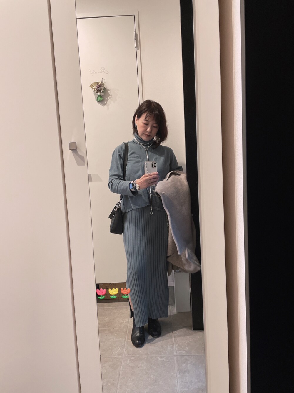 「マーガレット・ハウエル(MARGARET HOWELL)、amerivintage、ルイヴィトン、LV、LOUIS  VUITTON、aina・makana、今日のコーデ」｜「MARGARET HOWELLのアイテム（ブーツ、ブラック系）」を使った、aina・makanaさん（レディース・152cm）の秋コーディネートの1枚目の写真