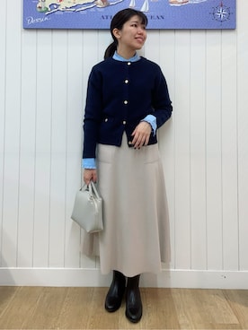 「Dessin（デッサン）のウールカシミヤカーディガン（カーディガン/ボレロ、ブルー系）」を使った、Mayaさん（レディース・159cm）の冬コーディネート
