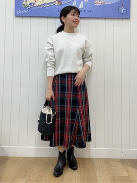 「Dessin（デッサン）の【洗える】バックヘンリーソフトボンディングカットソー（Tシャツ/カットソー、ベージュ系）」を使った、Mayaさん（レディース・159cm）の冬コーディネート