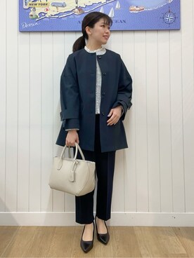 「Dessin（デッサン）の【花粉ガード/撥水加工/洗える】クルーネックスプリングコート（ノーカラーコート、ブルー系）」を使った、Mayaさん（レディース・159cm）の冬コーディネート