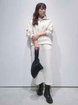 「OPAQUE.CLIP（オペークドットクリップ）のハーフジップトップス/セットアップ対応可【洗濯機OK】（Tシャツ/カットソー、ホワイト系）」を使った、hmさん（レディース・160cm）の秋コーディネート