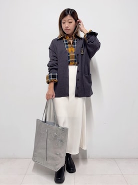 「MILOS（ミロス）のアイテム」を使った、Nishijimaさん（レディース・156cm）の秋コーディネート