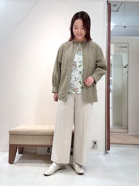 「アイテム（ノーカラーコート）」を使った、YUIさん（レディース・160cm）の春コーディネート