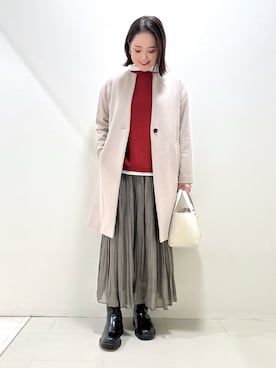 「アイテム（ノーカラーコート、ベージュ系）」を使った、YUIさん（レディース・160cm）の冬コーディネート