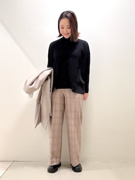 「アイテム（ノーカラーコート、ベージュ系）」を使った、YUIさん（レディース・160cm）の冬コーディネート