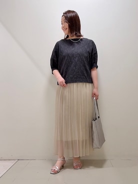 「MILOS（ミロス）のアイテム」を使った、YUIさん（レディース・160cm）の春コーディネート