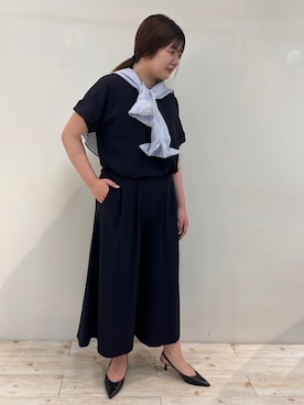 「UNTITLED（アンタイトル）の【古畑星夏さん着用/接触冷感/はっ水/遮熱】リラクミスト 前後2WAYブラウス（シャツ/ブラウス、ブルー系）」を使った、Mizuさん（レディース・164cm）の春コーディネート