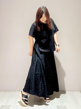 「ESPERANZA（エスペランサ）のラメラインウェッジミュール（サンダル、ブラック系）」を使った、yumiさん（レディース・162cm）の夏コーディネート