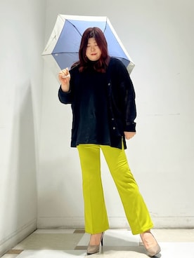「ESPERANZA（エスペランサ）の【晴雨兼用/12時間パンプス】約8.5cm　歩きやすくて疲れにくい（パンプス、イエロー系）」を使った、yumiさん（レディース・162cm）の夏コーディネート