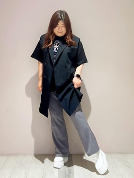 「ESPERANZA（エスペランサ）のゴールドライン厚底フラットスニーカー（スニーカー、ホワイト系）」を使った、yumiさん（レディース・162cm）の夏コーディネート