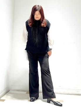 「ESPERANZA（エスペランサ）のビットローヒールパンプス（パンプス、ブラック系）」を使った、yumiさん（レディース・162cm）の秋コーディネート