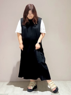 「ESPERANZA（エスペランサ）の3本ベルトスポサン（サンダル、ベージュ系）」を使った、yumiさん（レディース・162cm）の夏コーディネート