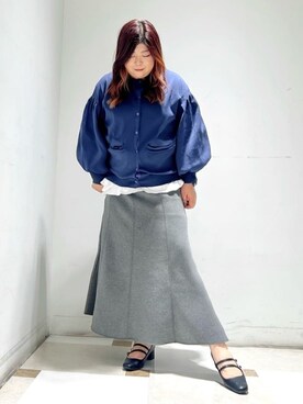 「ESPERANZA（エスペランサ）のダブルストラップパンプス（パンプス、ブラック系）」を使った、yumiさん（レディース・162cm）の冬コーディネート