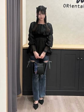「WA ORiental TRaffic（ダブルエーオリエンタルトラフィック）のアイテム」を使った、智咲さん（レディース・167cm）の春コーディネート