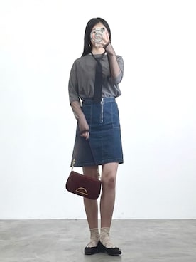 「AZUL by moussy（アズールバイマウジー）の袖シアーカットソートップス（Tシャツ/カットソー、ブラック系）」を使った、しちみ🌶さん（レディース・168cm）の春コーディネート
