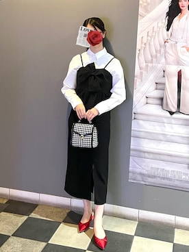 「しまむら（シマムラ）のアイテム（トップス、ブラック系）」を使った、しちみ🌶さん（レディース・168cm）の春コーディネート