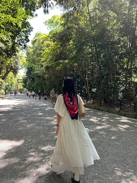 「FERRAGAMO（フェラガモ）のアイテム」を使った、shimodairashimoさん（レディース・163cm）の秋コーディネート