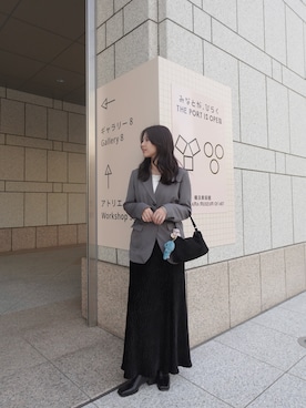 「アイテム（テーラードジャケット）」を使った、saraさん（レディース・164cm）の秋コーディネート