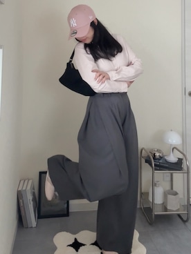 「アイテム（キャップ）」を使った、saraさん（レディース・164cm）の秋コーディネート