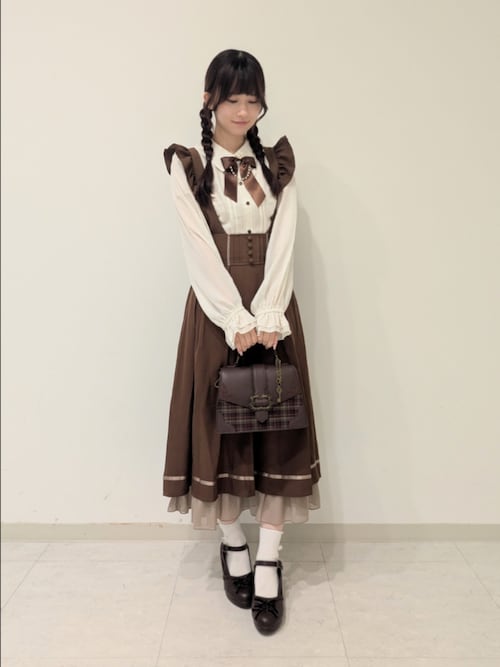 リボン×パールチェーンブラウス