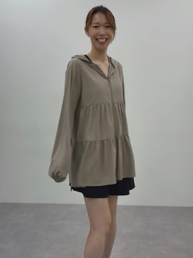 「nissen（ニッセン）の高身長　フレアショートパンツ（ＵＶカット・接触冷感）（トールサイズ）（ラッシュガード、ブラック系）」を使った、やすえ(身長170cm)さん（レディース・170cm）の夏コーディネート
