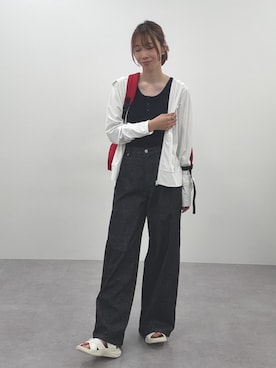 「nissen（ニッセン）の高身長　サイドＶラインデニムワイドパンツ（トールサイズ）Essenave（パンツ、ブラック系）」を使った、やすえ(身長170cm)さん（レディース・170cm）の春コーディネート