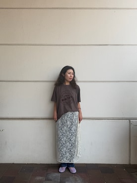「URBAN RESEARCH DOORS（アーバンリサーチドアーズ）の『別注』GOOD ROCK SPEED×DOORS　ロゴサークルTシャツ（Tシャツ/カットソー、ブラウン系）」を使った、Misakiさん（レディース・156cm）の夏コーディネート