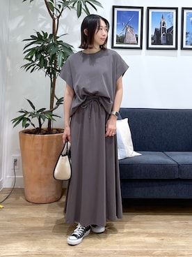 吉村佳菜子さん(レディース・160cm)の春コーディネート