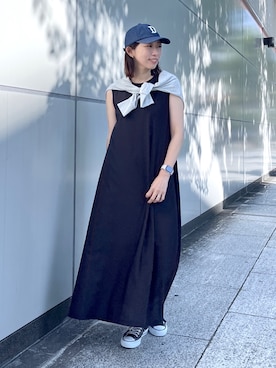「Dessin（デッサン）の【UVカット/吸水速乾】メッシュワンピース（ワンピース、ブラック系）」を使った、吉村佳菜子さんの夏コーディネート