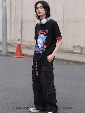 「aimoha（アイモハ）のHOOK -original-　サンリオキャラクターズ コラボ プリントTシャツ（Tシャツ/カットソー、ブラック系）」を使った、HOOK officialさん（メンズ・170cm）の夏コーディネート
