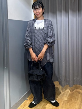 「SOMETHING（サムシング）のアイテム」を使った、阿部みかさん（レディース・158cm）の秋コーディネート
