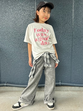 「アイテム（その他パンツ）」を使った、阿部みかさん（キッズ・132cm）の秋コーディネート