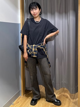 「Levi's（リーバイス）のアイテム（トップス）」を使った、阿部みかさん（レディース・158cm）の秋コーディネート
