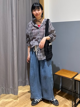 「Right-on（ライトオン）のHONEYSUCKLE ROSE(ハニーサックルローズ)２ＷＡＹタンクトップ（タンクトップ、ピンク系）」を使った、阿部みかさんの春コーディネート
