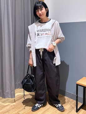「HONEYSUCKLE ROSE（ハニーサックルローズ）のHONEYSUCKLE ROSE(ハニーサックルローズ)アニマルリンガーＴシャツ（Tシャツ/カットソー、グレー系）」を使った、阿部みかさんの夏コーディネート