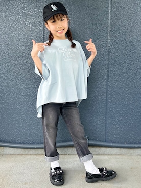 「Right-on（ライトオン）のVIVIAN BLUE(ヴィヴィアンブルー)前後差ドルマンプリントＴシャツ（Tシャツ/カットソー、ブルー系）」を使った、阿部みかさんの春コーディネート