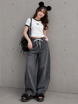 「VIVIAN（ヴィヴィアン）の【AS KNOW AS plus × VIVIANコラボ】シャイニーフリル厚底サンダル 【ZOZOTOWN限定商品】（サンダル、ブラック系）」を使った、ルメリアさん（レディース・162cm）の夏コーディネート
