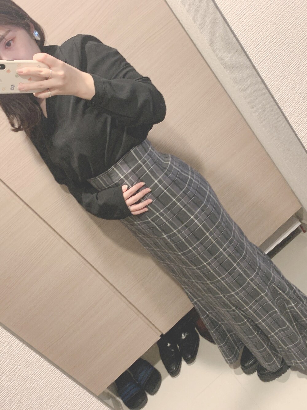 「マーメイドスカート、骨格ウェーブ、ぽっちゃり、ぽっちゃりコーデ、アリエク、AliExpress、厚底ローファー」｜「aliexpressのアイテム（スカート、グレー系）」を使った、Yuyu-Walkerさん（レディース・156cm）の春コーディネートの1枚目の写真
