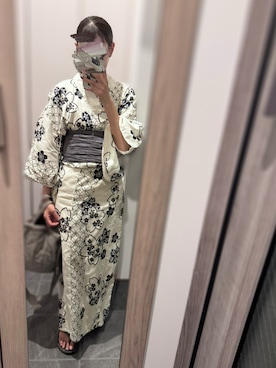 「楽天のアイテム（浴衣、ホワイト系）」を使った、tsuigekin0otsuboneさん（レディース・165cm）の夏コーディネート
