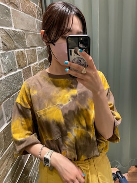 「アイテム（カーゴパンツ、イエロー系）」を使った、nanakoさん（レディース・162cm）の秋コーディネート