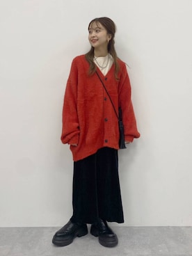 rinangoさんの「シャギーヤーンニットカーデ　983908」を使ったコーディネート